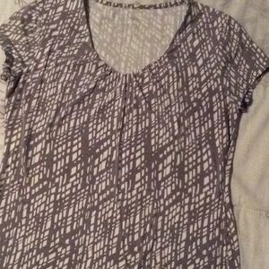 Versatile, comfortable top ! 💗